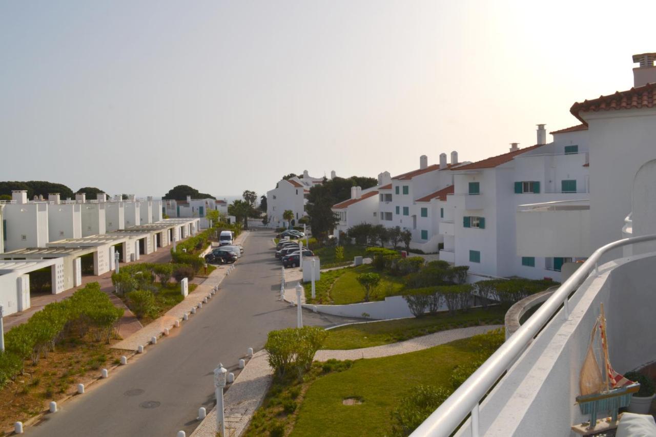M&L Beach House Алвор Экстерьер фото